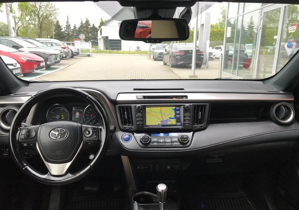 Toyota RAV4 cena 99900 przebieg: 79000, rok produkcji 2016 z Tolkmicko małe 781